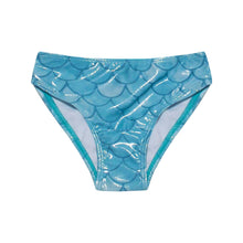 Load image into Gallery viewer, UPF 50+ 3-piece Sea Breeze Mermaid Scales Swim Set