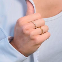 Load image into Gallery viewer, Rowan Gold Link and Gem Ring