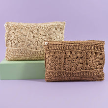 Load image into Gallery viewer, Straw Crochet Flower Clutch