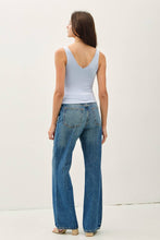 Load image into Gallery viewer, Basic V-Neck Tank
