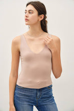Load image into Gallery viewer, Basic V-Neck Tank
