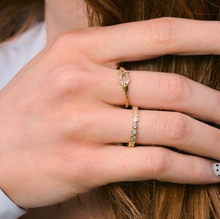 Load image into Gallery viewer, Evie Gold Circle Gem Ring
