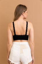 Load image into Gallery viewer, Scalloped Lace Bralette
