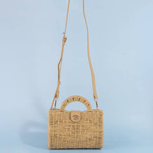 Load image into Gallery viewer, Natural Woven Straw Handle Bag
