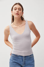 Load image into Gallery viewer, Basic V-Neck Tank
